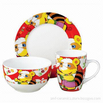 Porcelain/Ceramic Breakfast/Dinner Set, Customized Logos Accepted, OEM Orders Welcomed